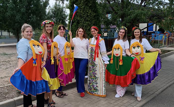 Праздник флага в детском саду.