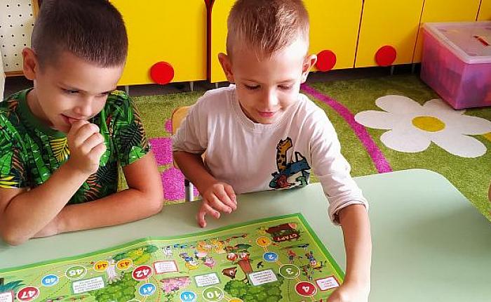 Эколята посетили группу «Акварельки». 